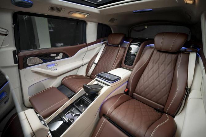 Новый Mercedes-Benz Maybach GLS I Рестайлинг 2024 года, цена 32 000 000 рублей, внедорожник, Автокод Объявления