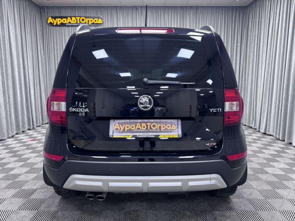 Skoda Yeti I Рестайлинг с пробегом 2014 года, цена 1 400 000 рублей, 135957 км, внедорожник, Автокод Объявления