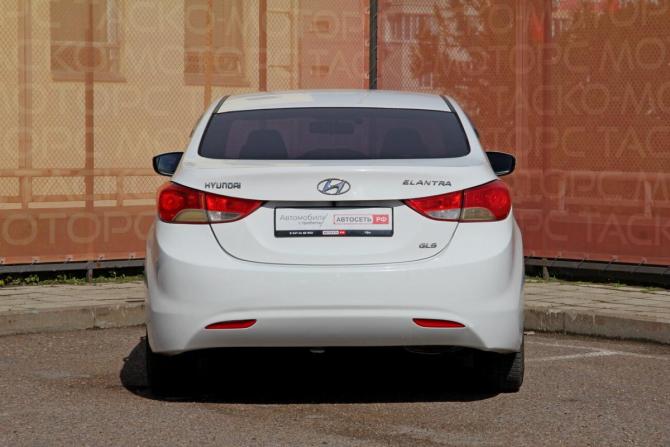 Hyundai Elantra V (MD) с пробегом 2013 года, цена 600 000 рублей, 243157 км, седан, Автокод Объявления