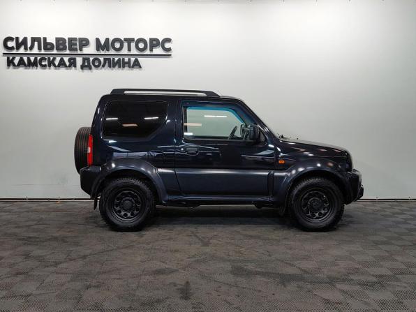 Suzuki Jimny III Рестайлинг 1 с пробегом 2011 года, цена 1 045 000 рублей, 162000 км, внедорожник, Автокод Объявления
