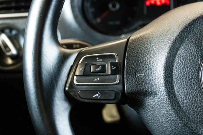 Volkswagen Polo V с пробегом 2011 года, цена 899 000 рублей, 164073 км, седан, Автокод Объявления