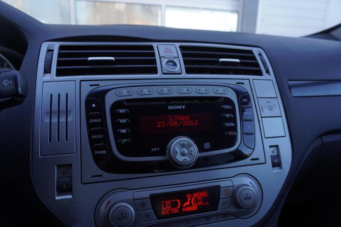 Ford Kuga I с пробегом 2012 года, цена 930 000 рублей, 232419 км, внедорожник, Автокод Объявления