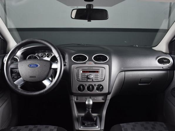 Ford Focus II Рестайлинг с пробегом 2009 года, цена 484 999 рублей, 295740 км, седан, Автокод Объявления