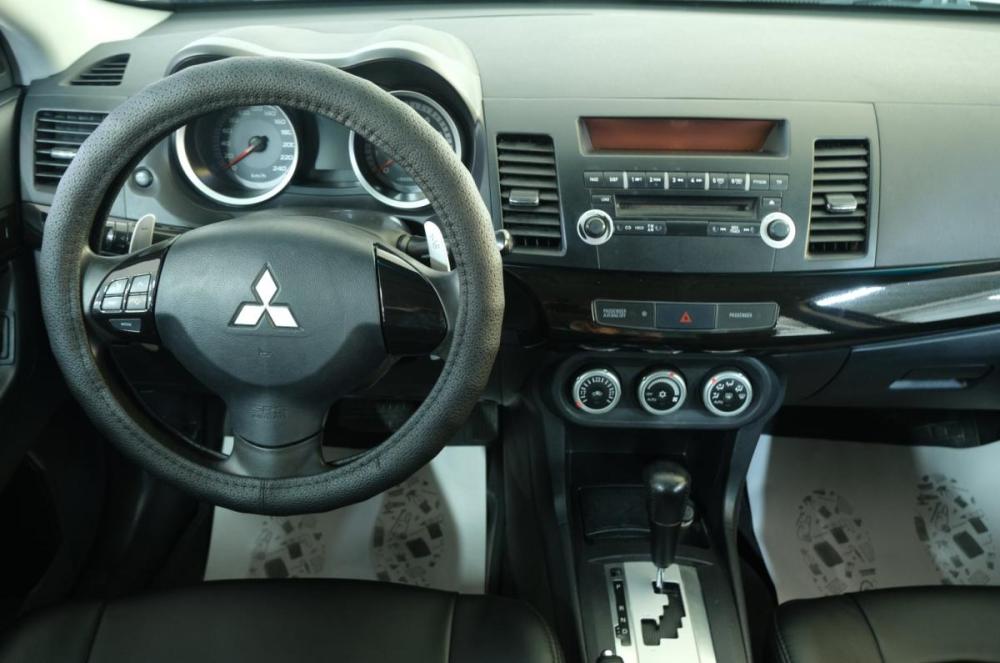 Mitsubishi Lancer X Омск  - изображение 11