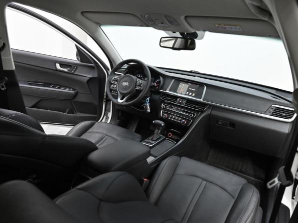 Kia Optima IV с пробегом 2017 года, цена 949 000 рублей, 94169 км, седан, Автокод Объявления