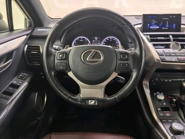 Lexus NX I с пробегом 2016 года, цена 2 485 000 рублей, 302061 км, внедорожник, Автокод Объявления