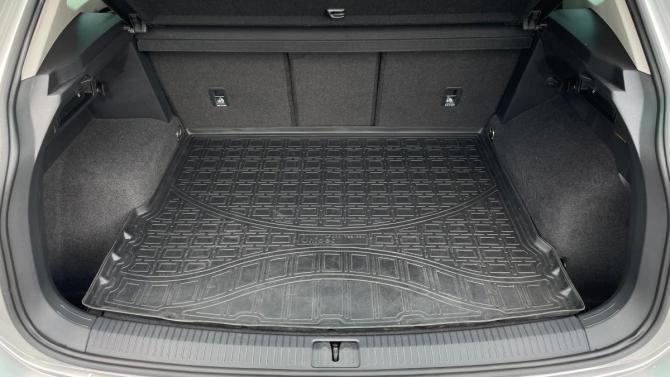 Volkswagen Tiguan II с пробегом 2020 года, цена 2 630 000 рублей, 127800 км, внедорожник, Автокод Объявления