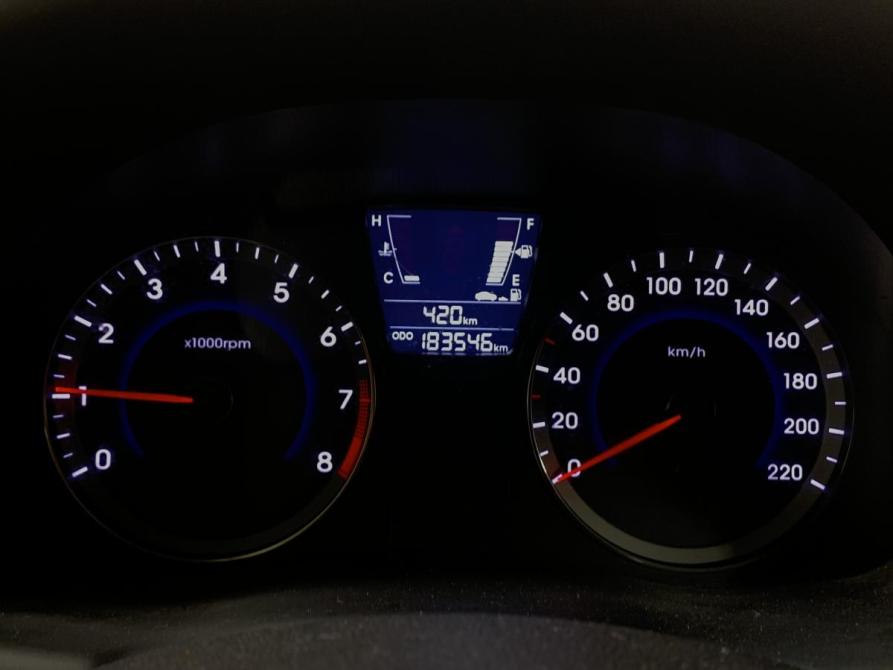 Hyundai Solaris I Москва  - изображение 14