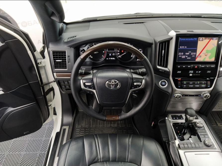 Toyota Land Cruiser 200 Series Рестайлинг 2 Екатеринбург  - изображение 35