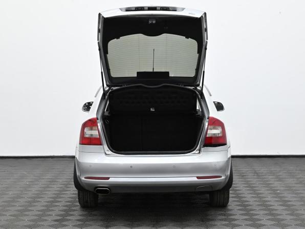 Skoda Octavia II (A5) Рестайлинг с пробегом 2009 года, цена 599 000 рублей, 279000 км, лифтбек, Автокод Объявления
