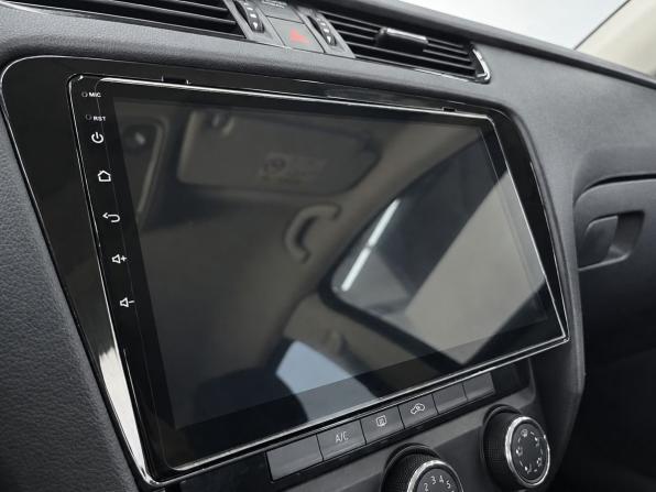 Skoda Octavia III (A7) с пробегом 2015 года, цена 1 349 000 рублей, 177552 км, лифтбек, Автокод Объявления