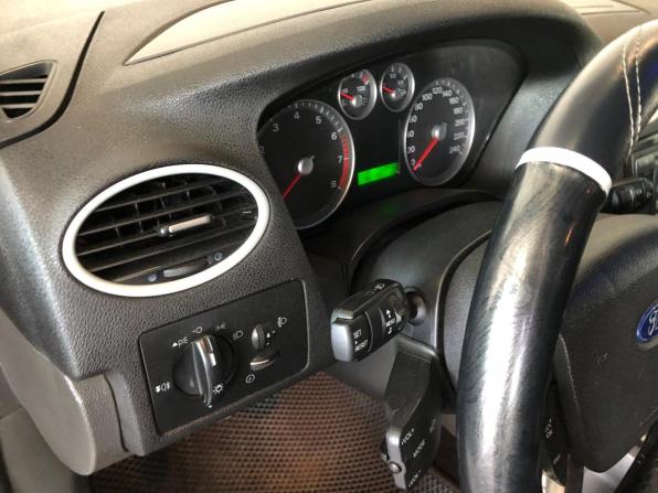 Ford Focus II с пробегом 2006 года, цена 485 000 рублей, 162902 км, седан, Автокод Объявления