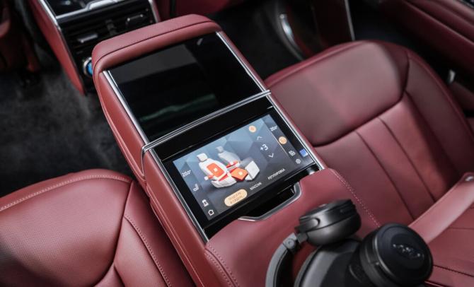 Новый Land Rover Range Rover V 2026 года, цена 27 490 000 рублей, внедорожник, Автокод Объявления