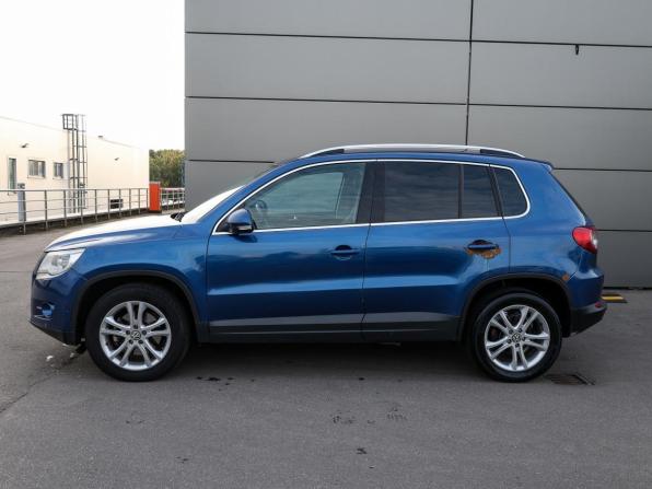 Volkswagen Tiguan I с пробегом 2010 года, цена 679 000 рублей, 291238 км, внедорожник, Автокод Объявления