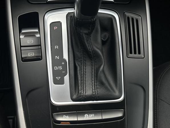 Audi A4 IV (B8) Рестайлинг с пробегом 2013 года, цена 1 289 000 рублей, 227000 км, седан, Автокод Объявления