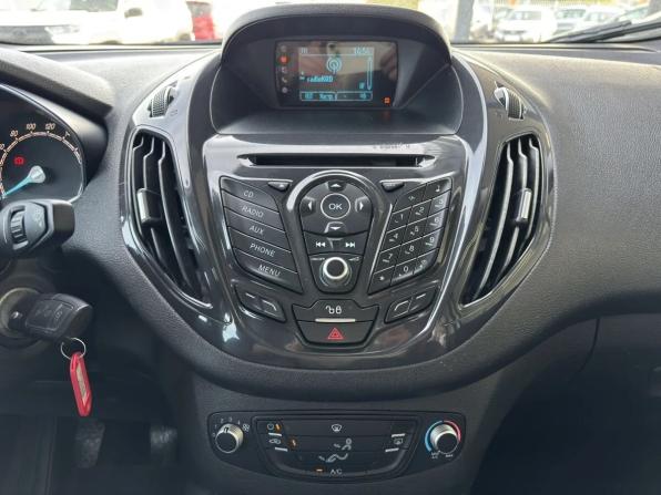 Ford Tourneo Courier I с пробегом 2017 года, цена 999 900 рублей, 267595 км, компактвэн, Автокод Объявления