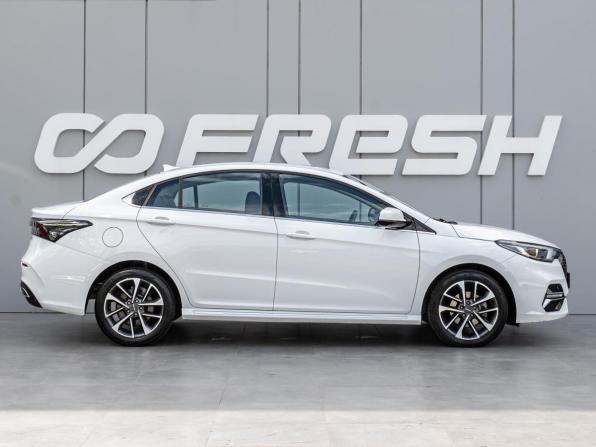 Omoda S5 с пробегом 2023 года, цена 1 415 000 рублей, 72710 км, седан, Автокод Объявления