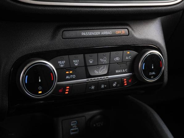 Ford Escape IV с пробегом 2022 года, цена 1 699 000 рублей, 72051 км, внедорожник, Автокод Объявления