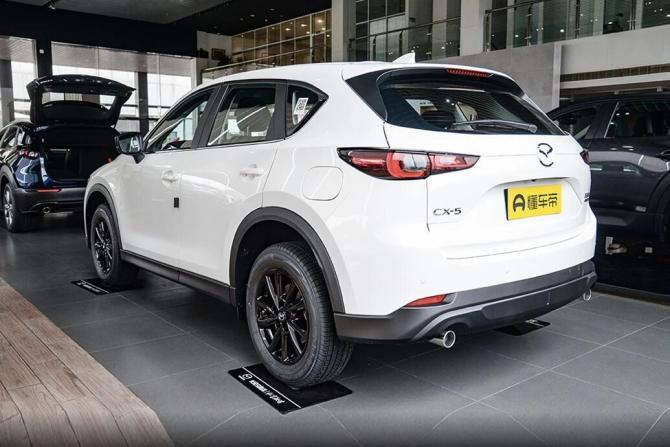 Mazda CX-5 II Рестайлинг с пробегом 2026 года, цена 2 619 900 рублей, 1 км, внедорожник, Автокод Объявления