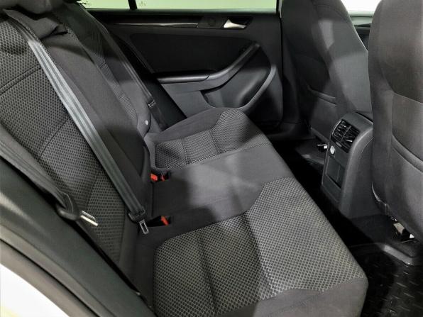 Volkswagen Jetta VI с пробегом 2014 года, цена 810 000 рублей, 230353 км, седан, Автокод Объявления