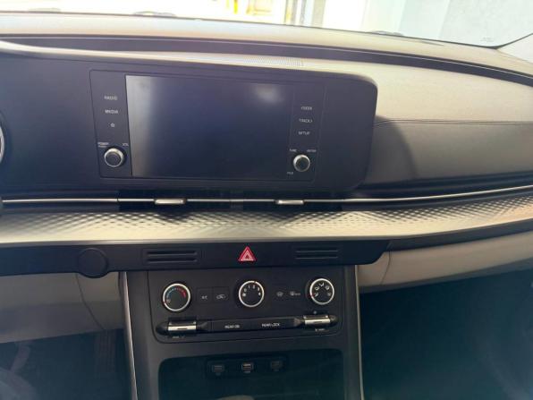 Kia Carnival IV с пробегом 2021 года, цена 3 371 600 рублей, 141711 км, минивэн, Автокод Объявления
