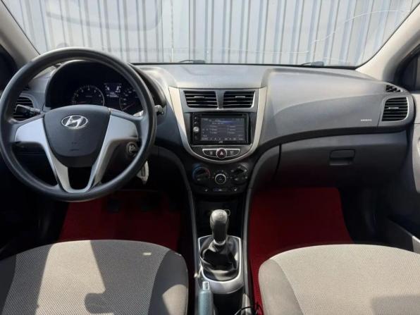 Hyundai Solaris I с пробегом 2012 года, цена 699 000 рублей, 155585 км, седан, Автокод Объявления