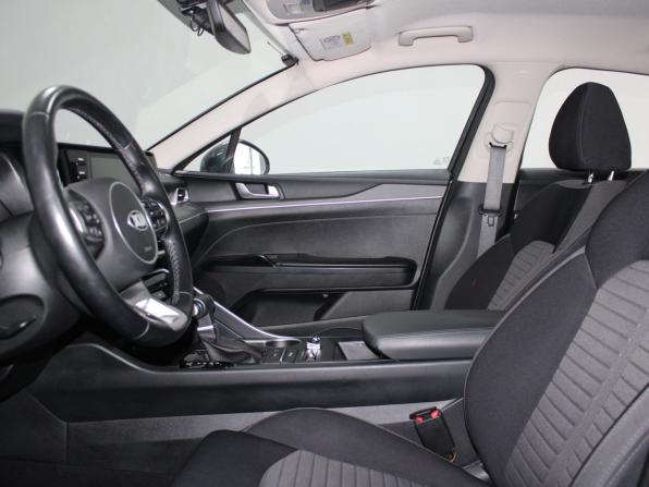 Kia K5 III с пробегом 2021 года, цена 2 599 900 рублей, 51309 км, седан, Автокод Объявления