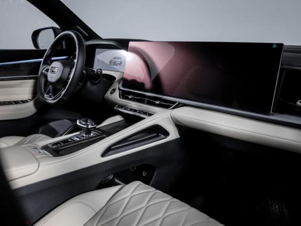 Geely Monjaro I Рестайлинг 2 с пробегом 2025 года, цена 4 099 999 рублей, 2340 км, внедорожник, Автокод Объявления