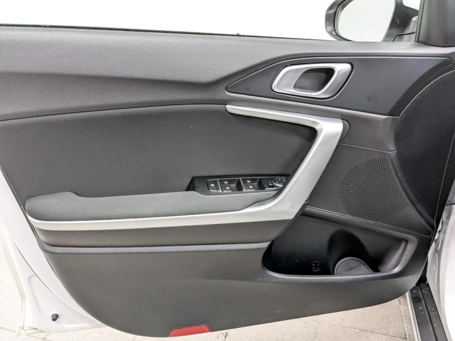 Kia XCeed I Москва  - изображение 19
