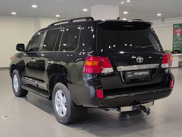 Toyota Land Cruiser 200 Series Рестайлинг 1 с пробегом 2014 года, цена 4 368 000 рублей, 159086 км, внедорожник, Автокод Объявления