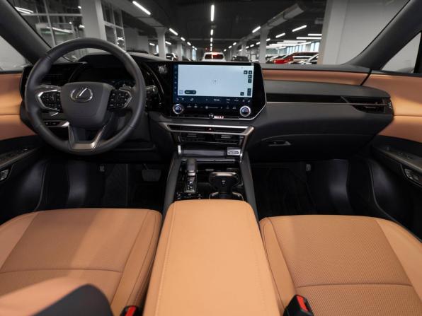 Lexus RX V с пробегом 2026 года, цена 8 350 000 рублей, 220 км, внедорожник, Автокод Объявления