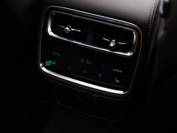 Geely Monjaro I Рестайлинг 2 с пробегом 2025 года, цена 3 898 000 рублей, 20938 км, внедорожник, Автокод Объявления