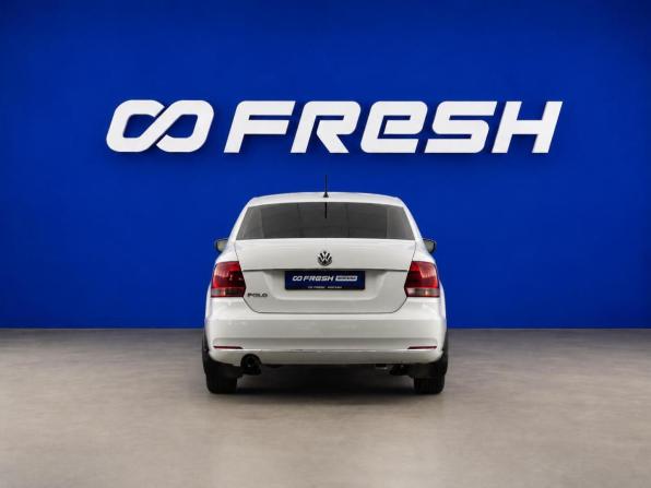 Volkswagen Polo V Рестайлинг с пробегом 2016 года, цена 949 874 рубля, 170236 км, седан, Автокод Объявления