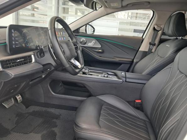 Chery Arrizo 8 с пробегом 2025 года, цена 2 372 000 рублей, 19746 км, седан, Автокод Объявления