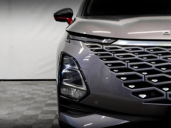 Omoda C5 I с пробегом 2023 года, цена 1 695 000 рублей, 37405 км, внедорожник, Автокод Объявления