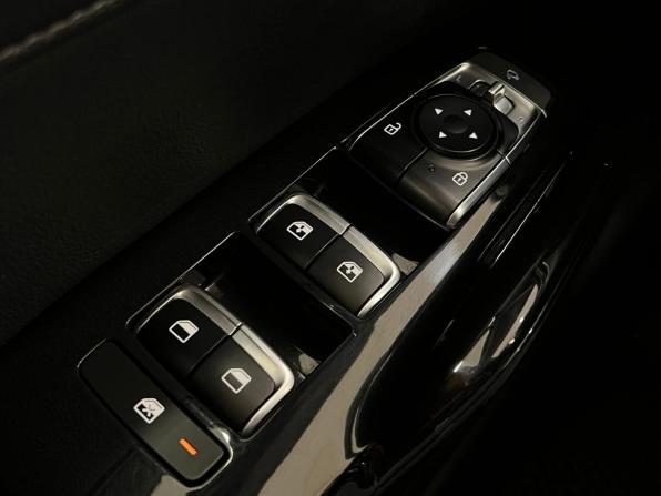 Kia K5 III с пробегом 2020 года, цена 2 600 000 рублей, 55039 км, седан, Автокод Объявления