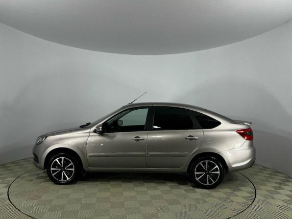 Lada (ВАЗ) Granta I Рестайлинг с пробегом 2022 года, цена 840 000 рублей, 26500 км, хэтчбек, Автокод Объявления