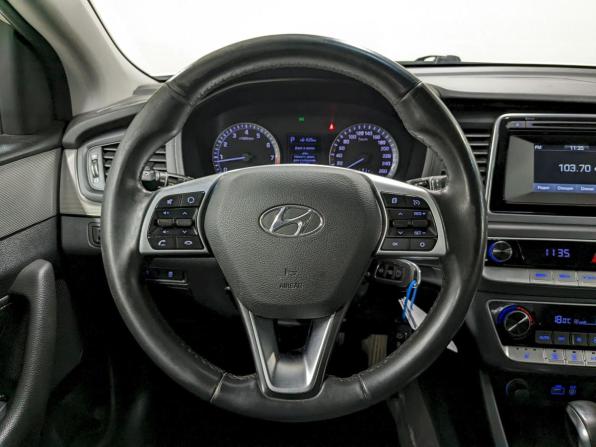 Hyundai Sonata VII (LF) Рестайлинг с пробегом 2018 года, цена 1 490 000 рублей, 170172 км, седан, Автокод Объявления