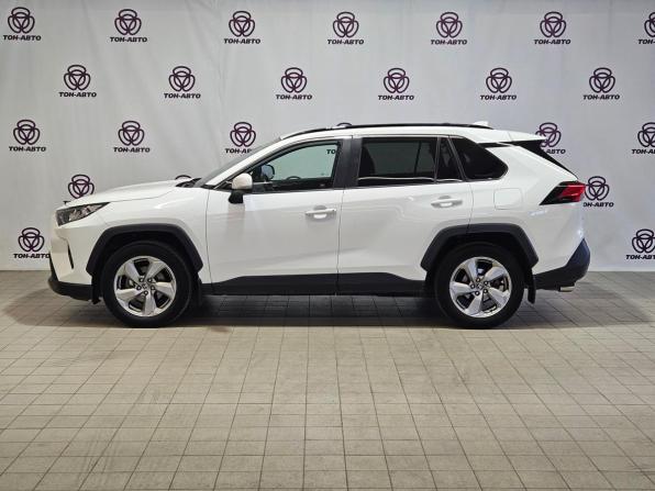 Toyota RAV4 V (XA50) с пробегом 2019 года, цена 2 336 000 рублей, 122634 км, внедорожник, Автокод Объявления
