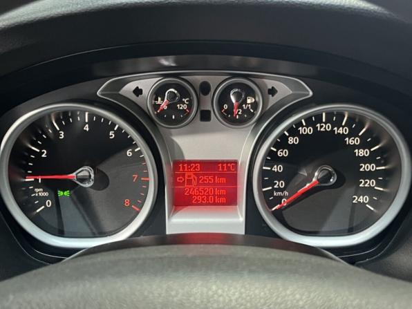 Ford Focus II Рестайлинг с пробегом 2011 года, цена 545 000 рублей, 246516 км, седан, Автокод Объявления