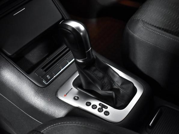 Volkswagen Tiguan I Рестайлинг с пробегом 2015 года, цена 1 400 000 рублей, 172002 км, внедорожник, Автокод Объявления