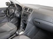 Volkswagen Polo V Рестайлинг Казань  - изображение 15
