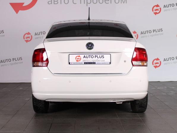 Volkswagen Polo V с пробегом 2013 года, цена 899 000 рублей, 235450 км, седан, Автокод Объявления