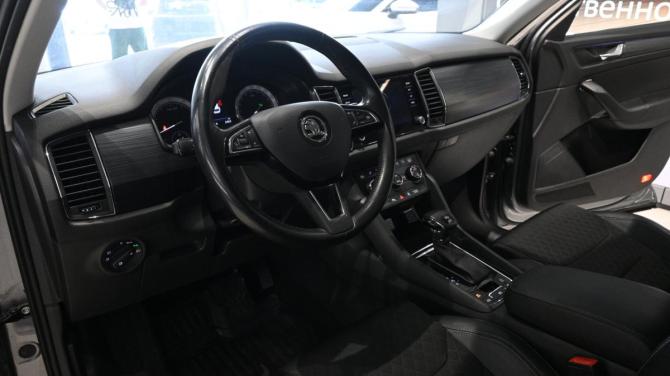 Skoda Kodiaq I с пробегом 2018 года, цена 2 620 000 рублей, 137100 км, внедорожник, Автокод Объявления