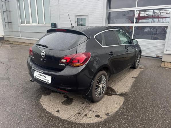 Opel Astra J Рестайлинг с пробегом 2012 года, цена 645 000 рублей, 150000 км, хэтчбек, Автокод Объявления