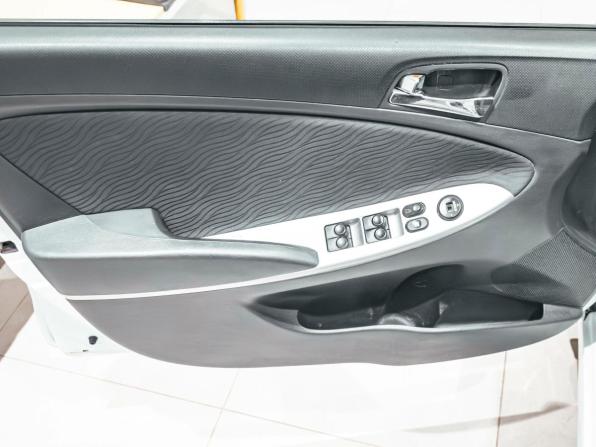 Hyundai Solaris I с пробегом 2011 года, цена 745 000 рублей, 155846 км, седан, Автокод Объявления