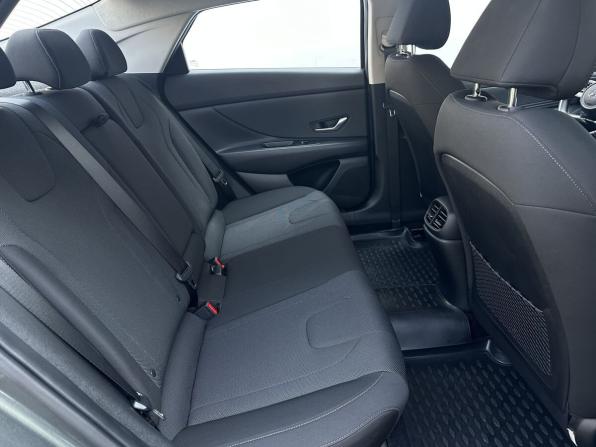 Hyundai Elantra VII (CN7) с пробегом 2022 года, цена 2 220 000 рублей, 43608 км, седан, Автокод Объявления