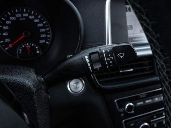 Kia Optima IV Рестайлинг с пробегом 2019 года, цена 2 158 000 рублей, 104593 км, седан, Автокод Объявления