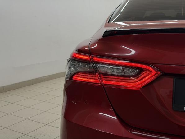 Toyota Camry VIII (XV70) Рестайлинг с пробегом 2021 года, цена 3 150 000 рублей, 76502 км, седан, Автокод Объявления