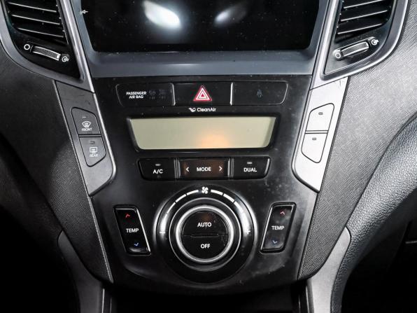 Hyundai Santa Fe III с пробегом 2012 года, цена 1 600 000 рублей, 234469 км, внедорожник, Автокод Объявления